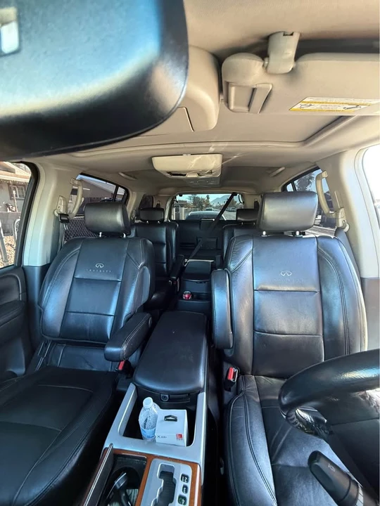 2010 Infiniti QX80 - Image 13 of 18