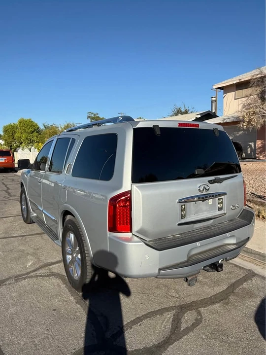 2010 Infiniti QX80 - Image 18 of 18