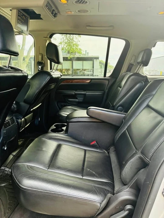 2010 Infiniti QX80 - Image 11 of 14