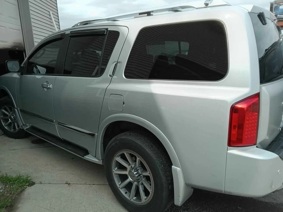 2010 Infiniti QX80 - Image 14 of 20