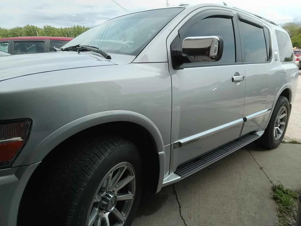 2010 Infiniti QX80 - Image 17 of 20
