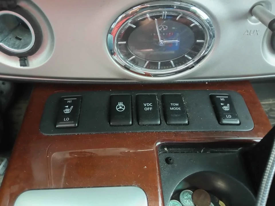 2010 Infiniti QX80 - Image 3 of 20
