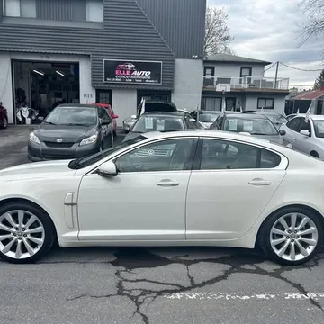 2010 Jaguar XF