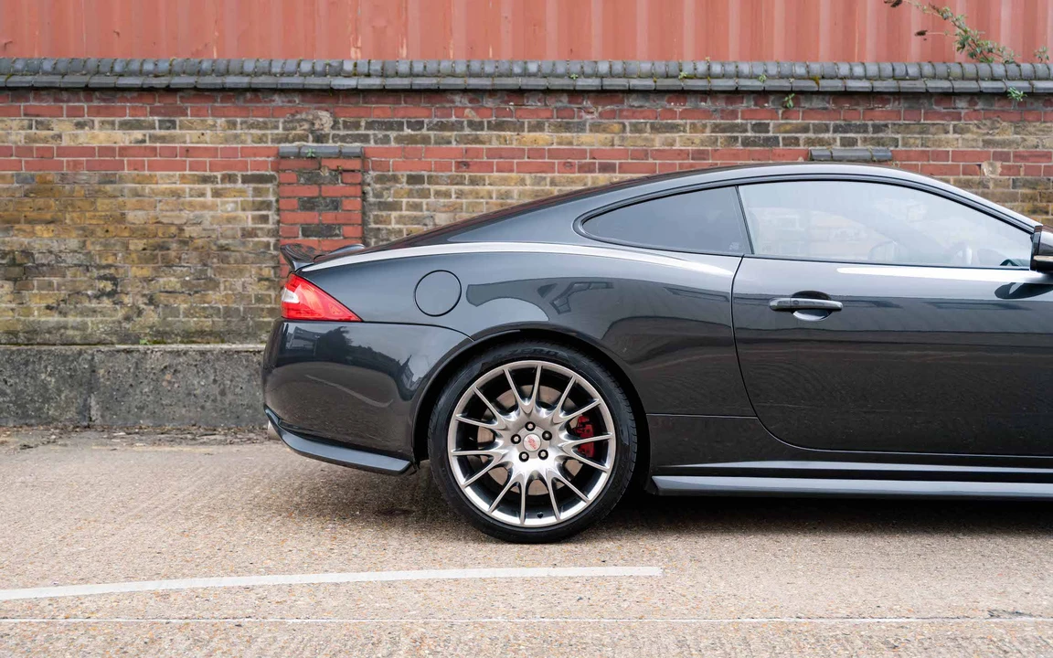 2010 Jaguar X150 XKR - Image 25 of 31