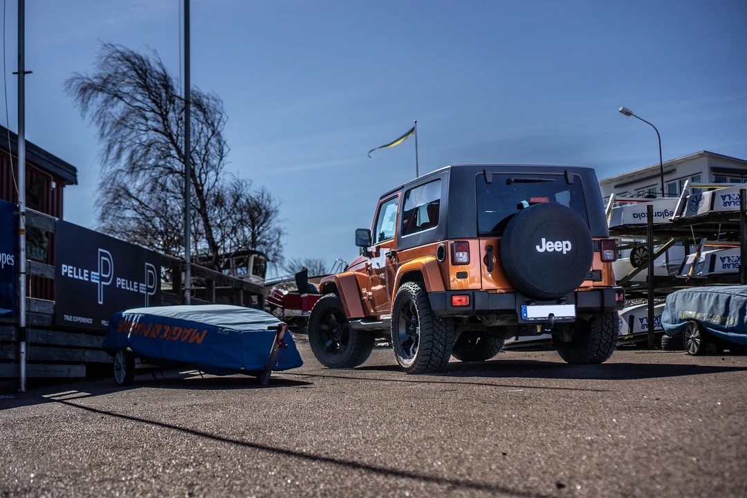 2010 Jeep JK Wrangler - Image 16 of 31
