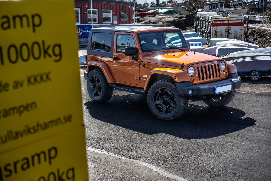 2010 Jeep JK Wrangler - Image 19 of 31