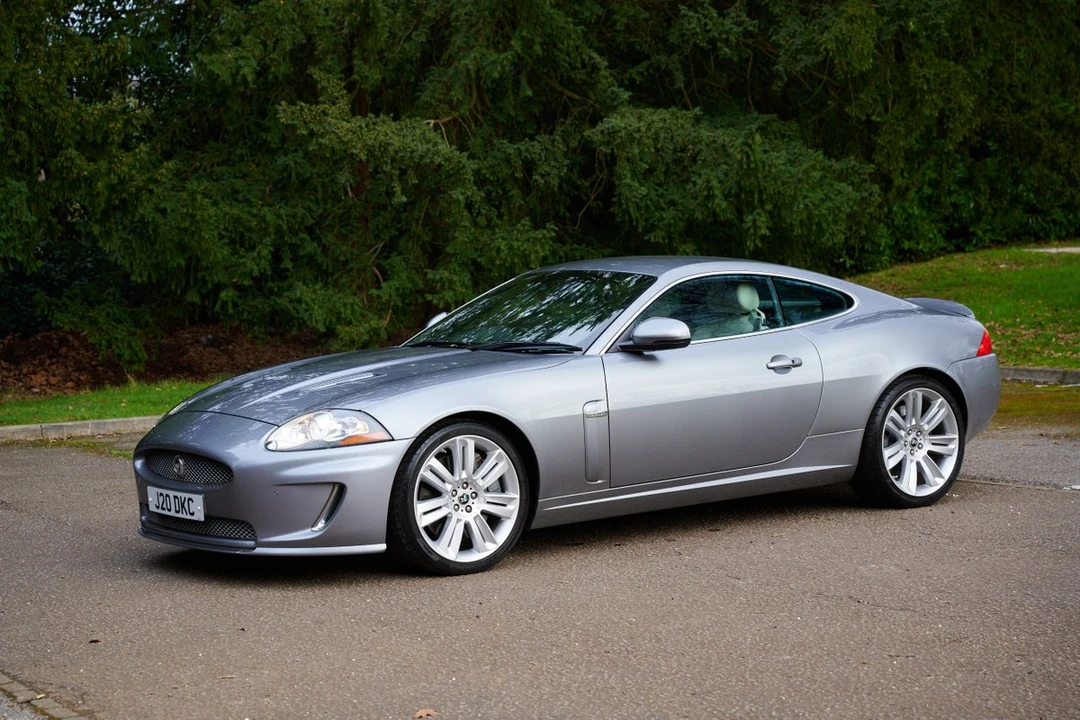 2010 Jaguar X150 XKR - Image 9 of 30