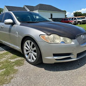 2010 Jaguar XF