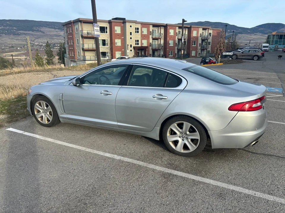 2010 Jaguar X250 XF - Image 2 of 6