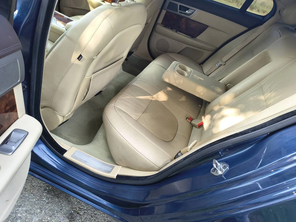 2010 Jaguar X250 XF - Image 11 of 17