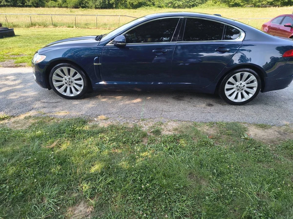 2010 Jaguar X250 XF - Image 2 of 17