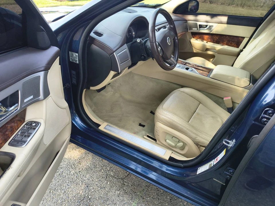 2010 Jaguar X250 XF - Image 7 of 17
