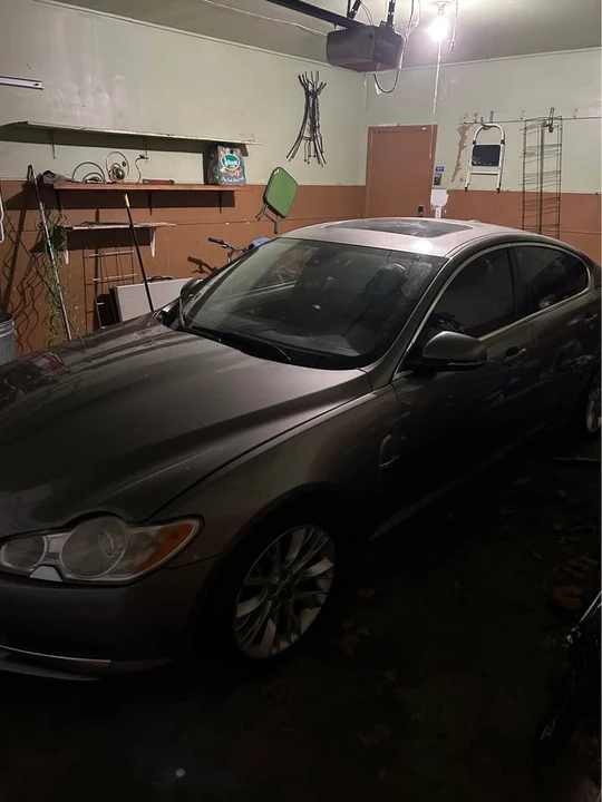 2010 Jaguar X250 XF - Image 2 of 9