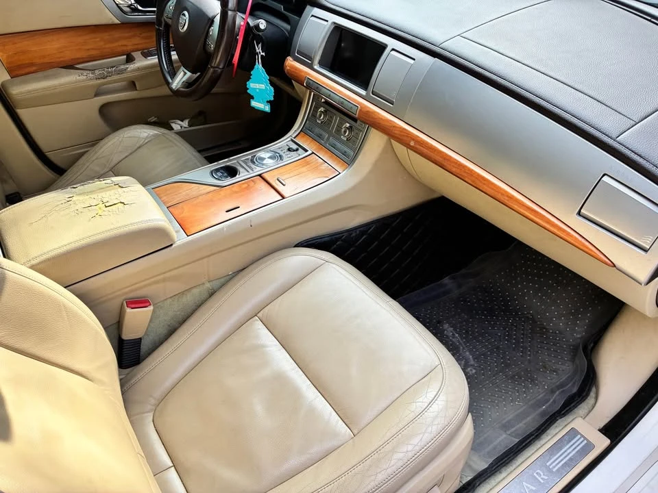 2010 Jaguar X250 XF - Image 6 of 8