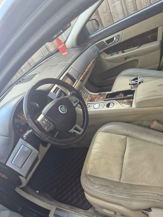 2010 Jaguar X250 XF - Image 6 of 10