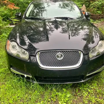2010 Jaguar XF