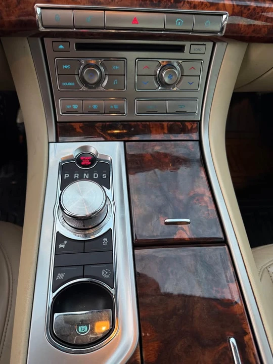 2010 Jaguar X250 XF - Image 12 of 17
