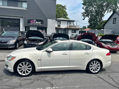 2010 Jaguar XF