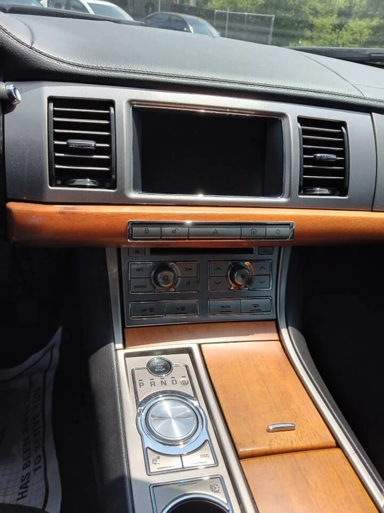 2010 Jaguar X250 XF - Image 7 of 10