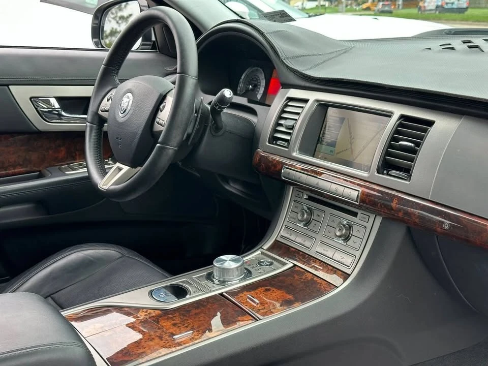 2010 Jaguar X250 XF - Image 15 of 20