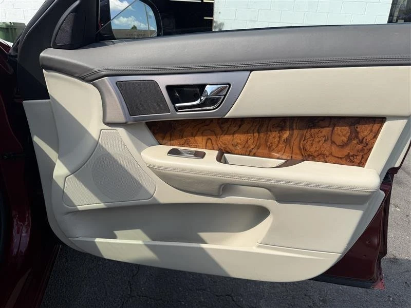2010 Jaguar X250 XF - Image 17 of 20