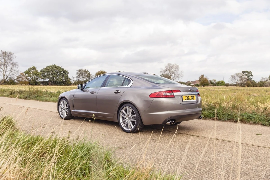 2010 Jaguar X250 XF - Image 8 of 30
