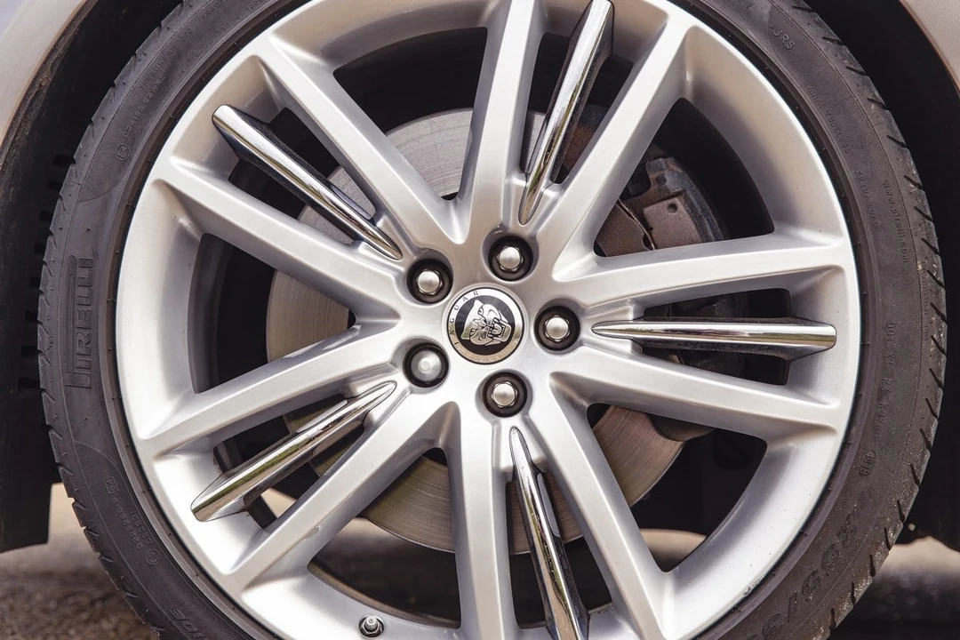 2010 Jaguar X250 XF - Image 18 of 30
