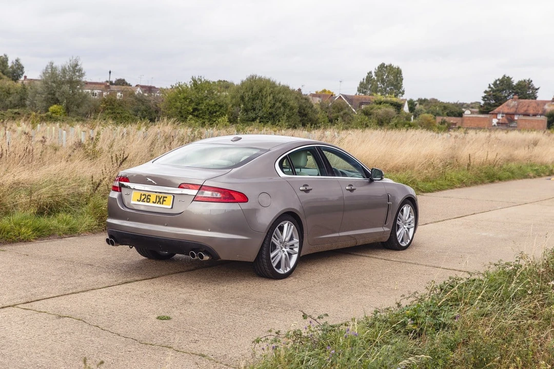 2010 Jaguar X250 XF - Image 10 of 30