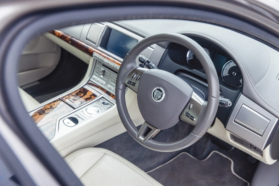 2010 Jaguar X250 XF - Image 26 of 30