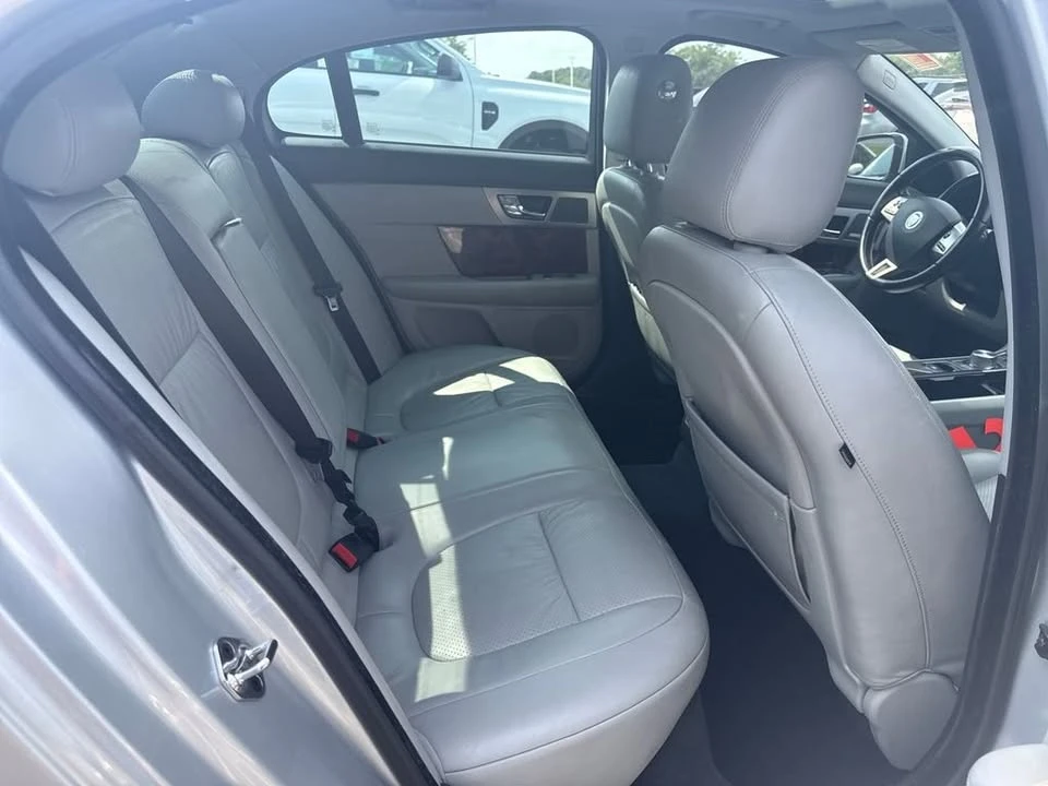 2010 Jaguar X250 XF - Image 10 of 20