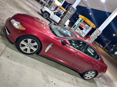 2010 Jaguar XF Premium Luxury Sedan 4D