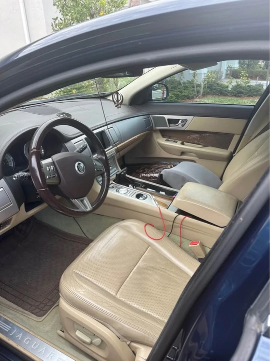 2010 Jaguar X250 XF - Image 10 of 12