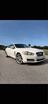 2010 Jaguar XF Premium Luxury
