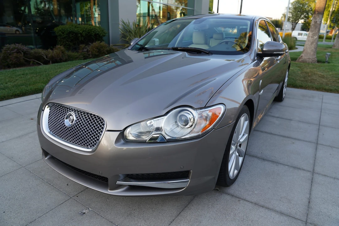 2010 Jaguar X250 XF - Image 2 of 31