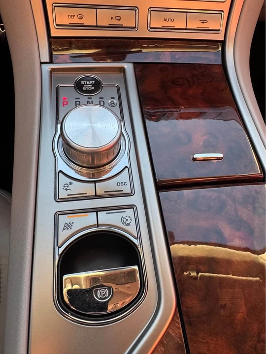 2010 Jaguar X250 XF - Image 10 of 10