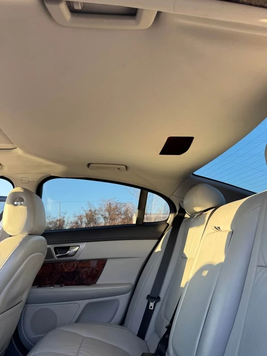 2010 Jaguar X250 XF - Image 8 of 10