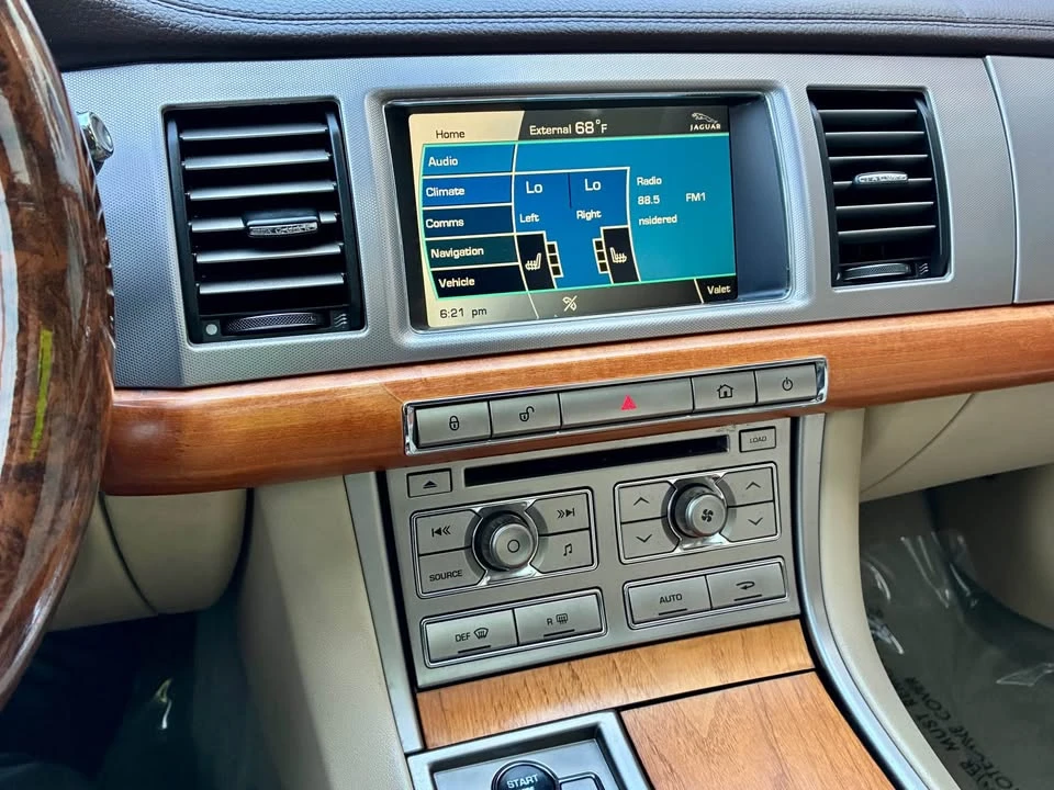 2010 Jaguar X250 XF - Image 16 of 20