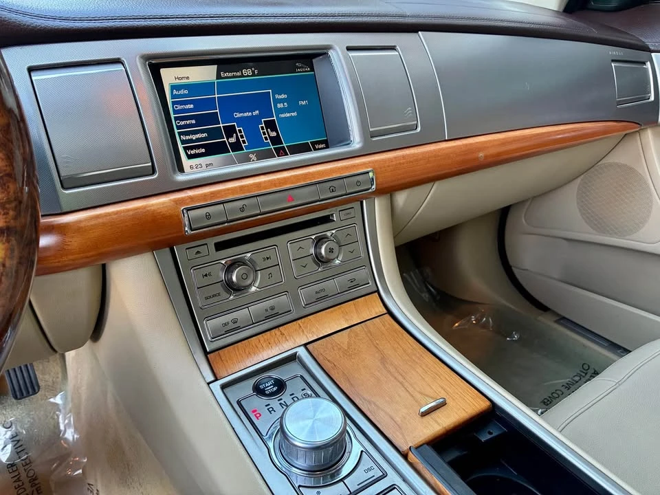 2010 Jaguar X250 XF - Image 17 of 20