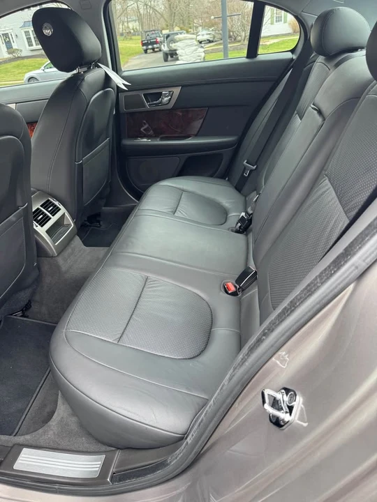 2010 Jaguar X250 XF - Image 7 of 10