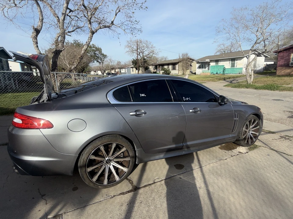 2010 Jaguar X250 XFR - Image 2 of 5