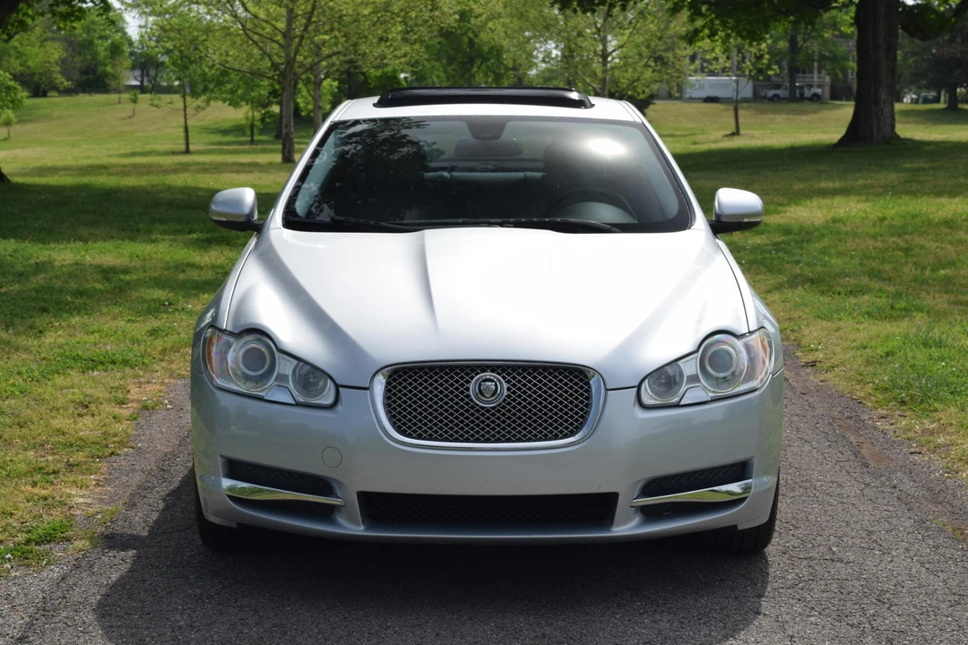 2010 Jaguar X250 XF - Image 2 of 31