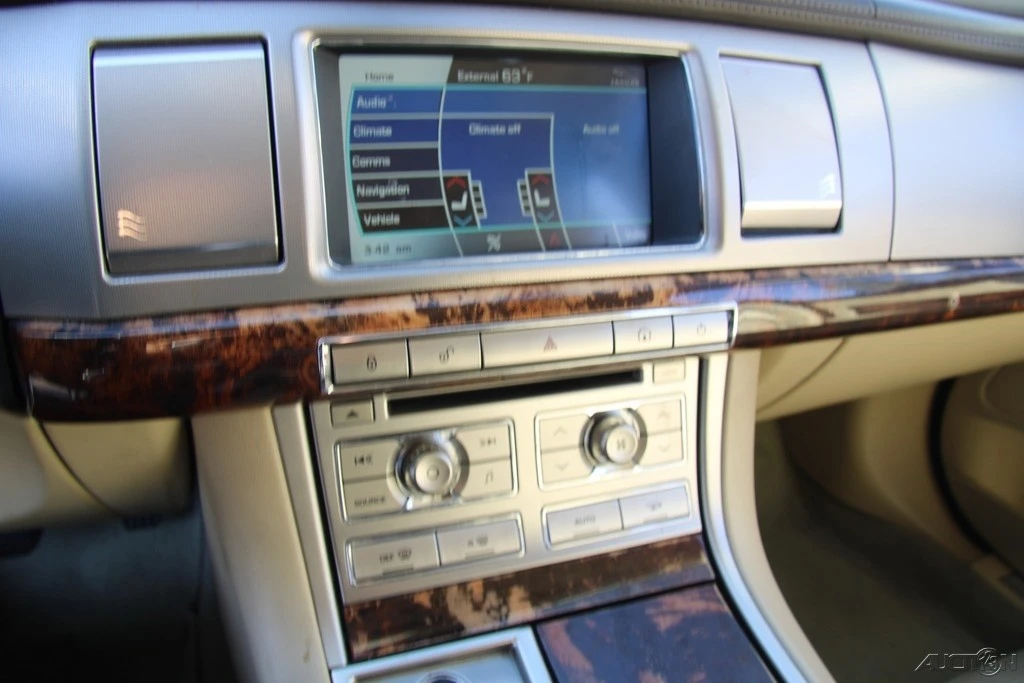 2010 Jaguar X250 XF - Image 19 of 21