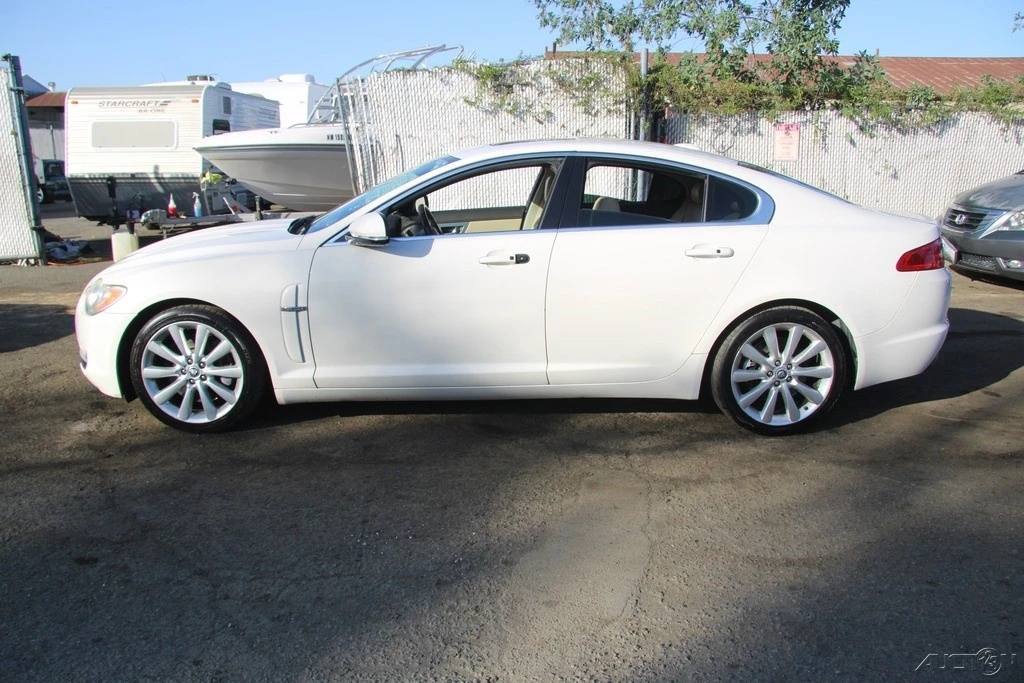 2010 Jaguar X250 XF - Image 8 of 21