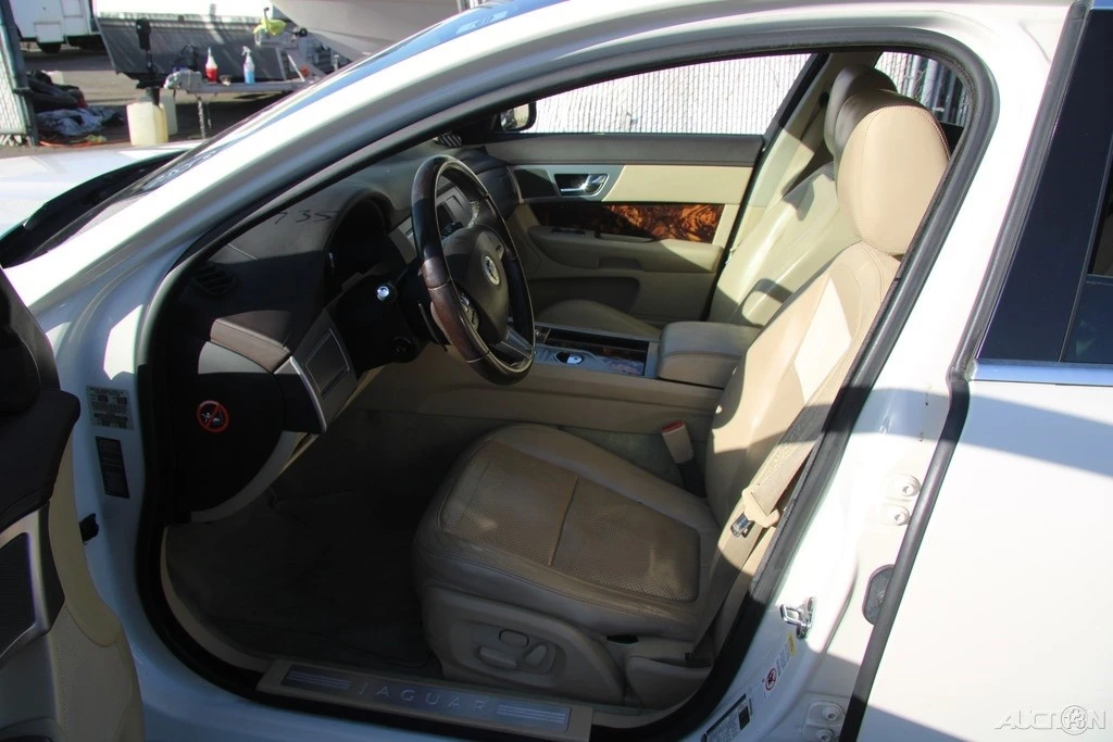 2010 Jaguar X250 XF - Image 14 of 21