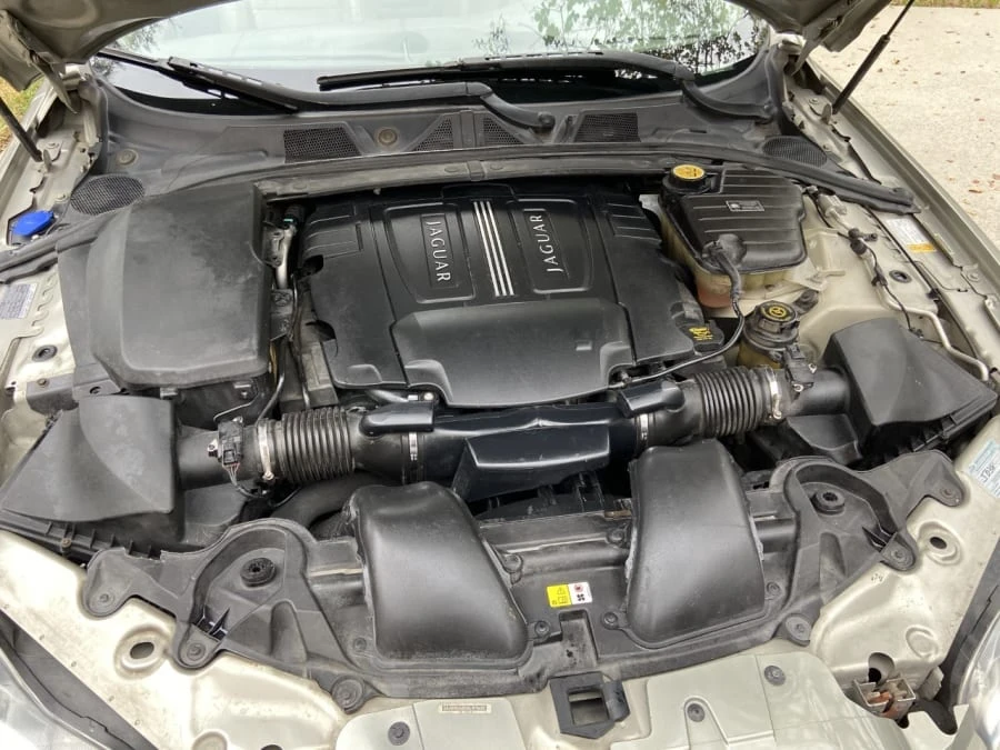 2010 Jaguar X250 XF - Image 7 of 10