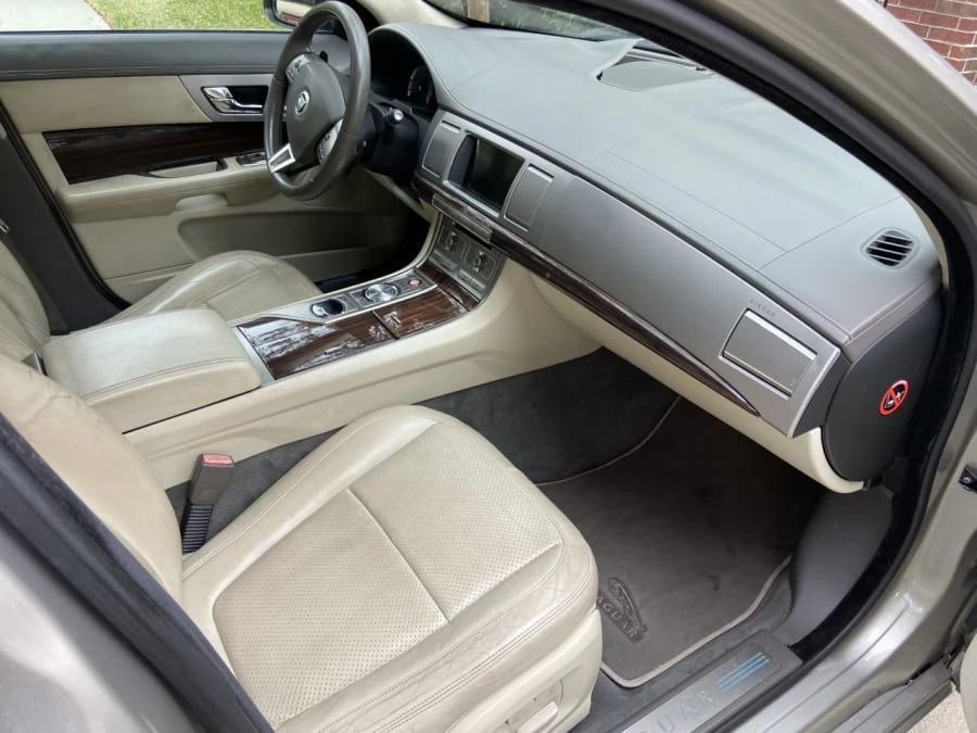 2010 Jaguar X250 XF - Image 4 of 10