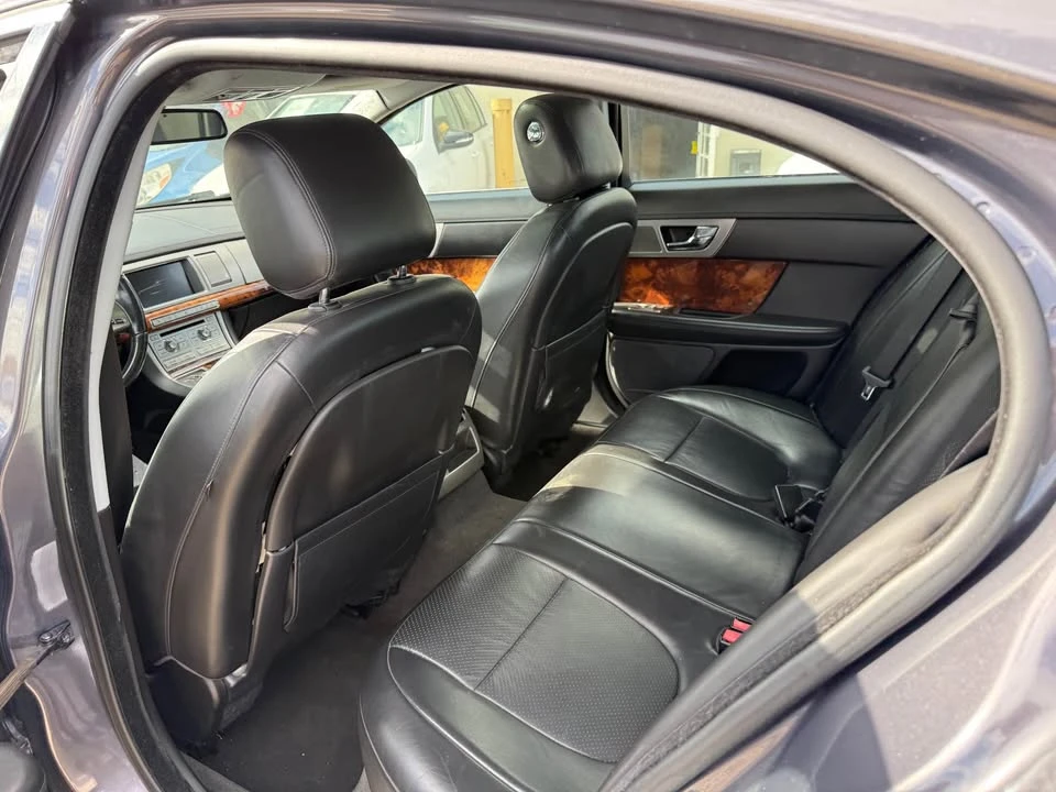 2010 Jaguar X250 XF - Image 8 of 14