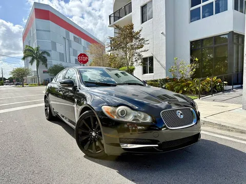 2010 Jaguar XF Sedan