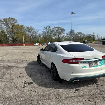 2010 Jaguar XF Sedan 4D