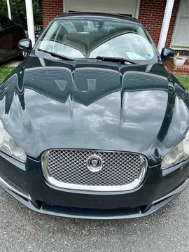 2010 Jaguar XF Sedan 4D